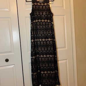 Jessica Howard black lace floor length dress